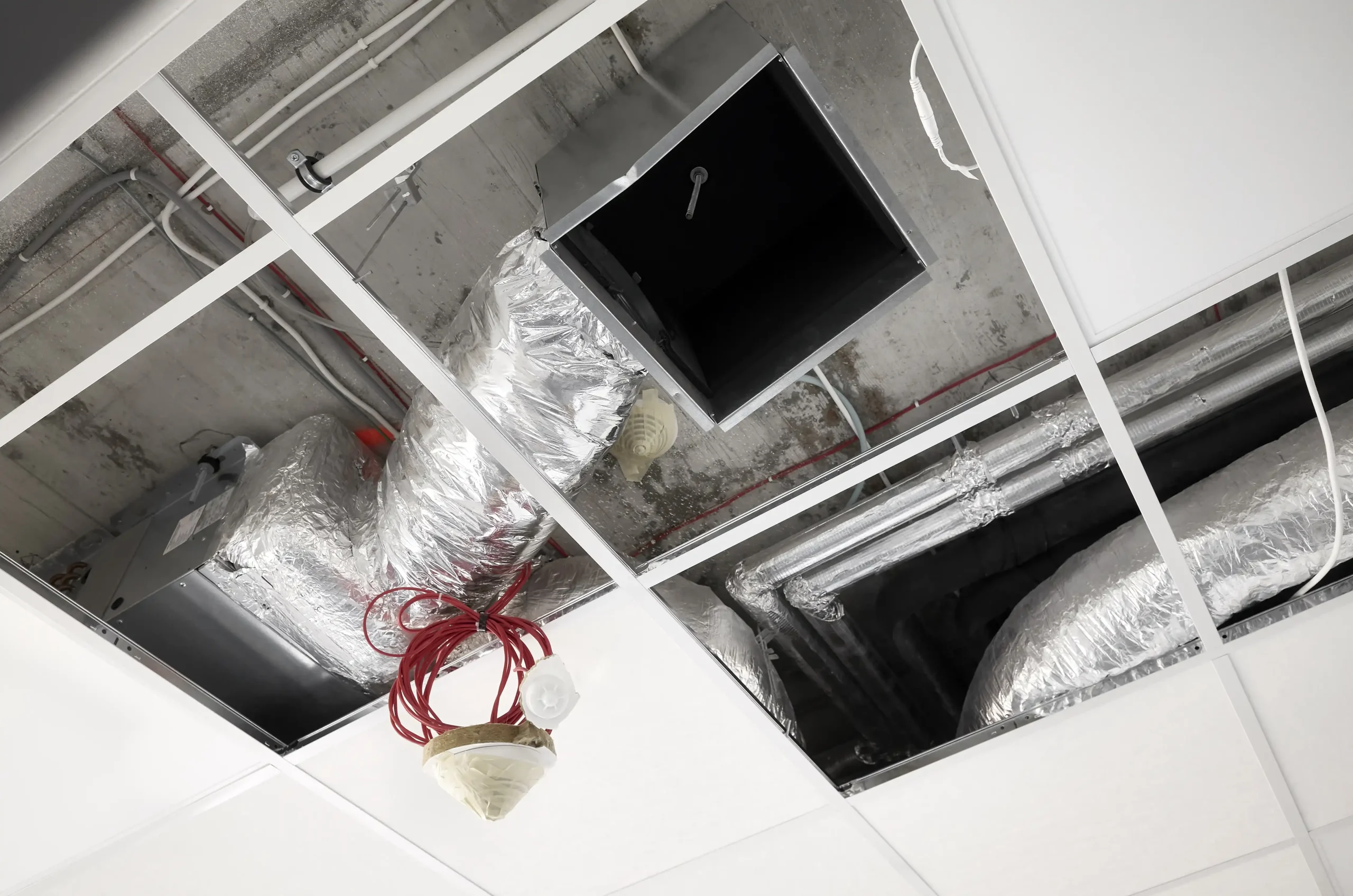 ventilation-system-with-pipes-in-silver-insulation-2026-01-08-05-38-07-utc
