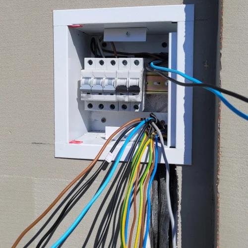 electricity-distribution-box-with-wires-and-circui-2026-03-20-04-55-39-utc